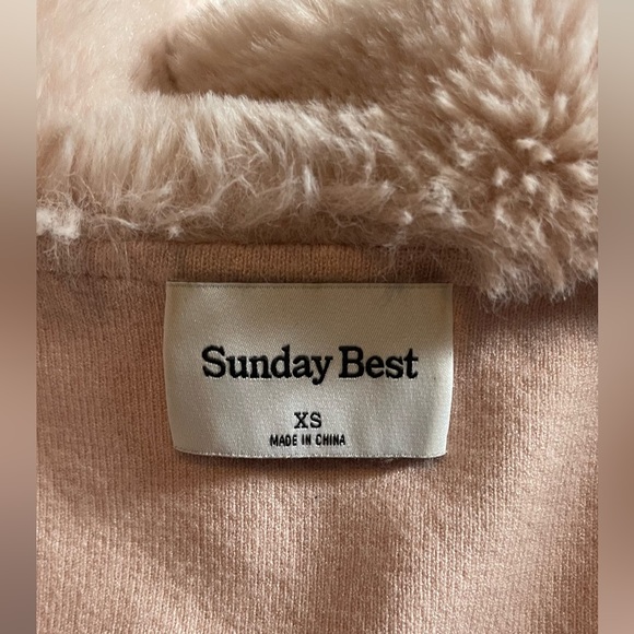 ARITZIA- Sunday Best Pink Faux Fur Collar Cardigan - Picture 5 of 7
